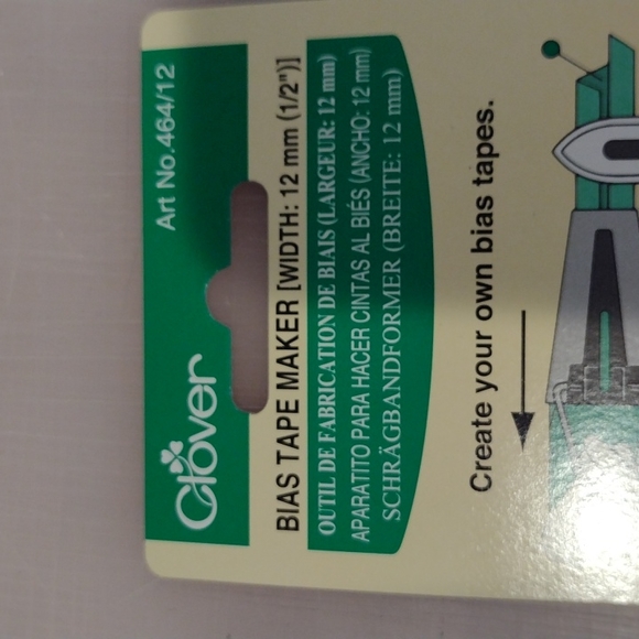 1/2" (12mm) bias tape maker - Picture 2 of 3